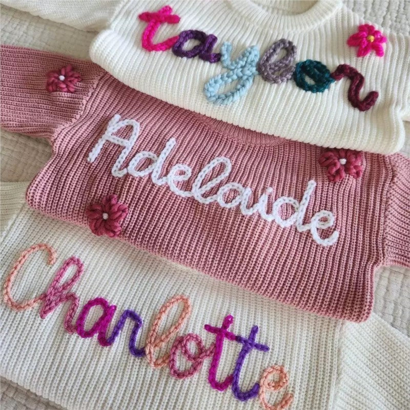 Handgestrickter personalisierter Strickpullover aus 100% Baumwolle | Babyliebling